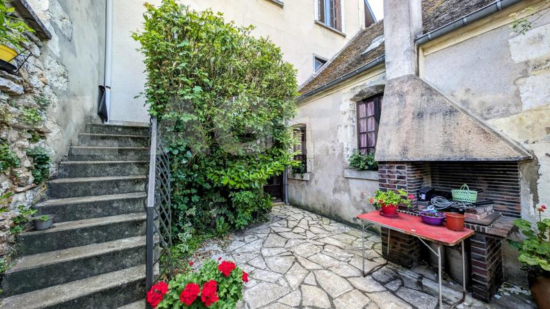 Maison de ville - 186 m² - 7 pièces