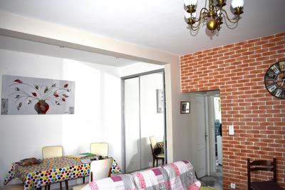 Maison - 87 m² - 5 pièces