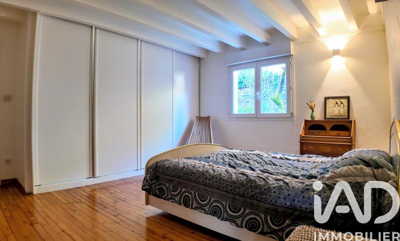 Maison - 278 m² - 7 pièces