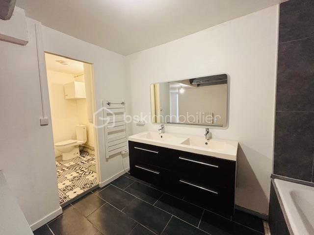 Maison de village - 94 m² - 4 pièces