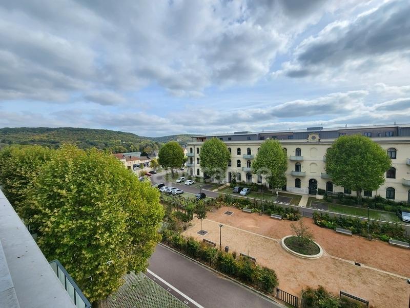 Appartement - 76 m² - 3 pièces