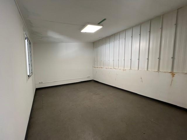 Entrepôt - 100 m²