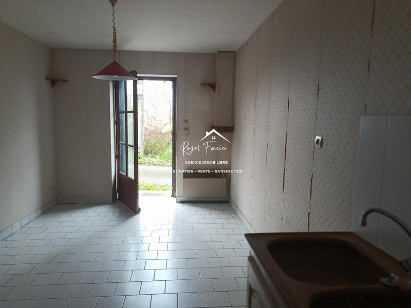 Maison ancienne - 148 m² - 8 pièces