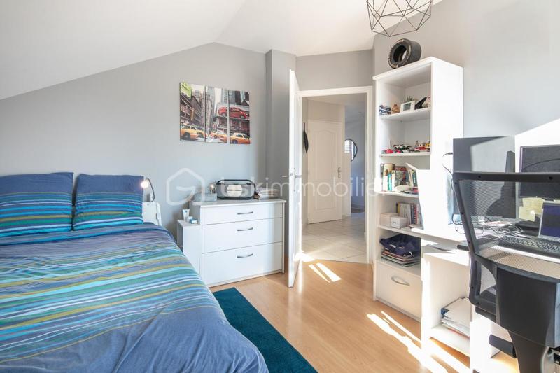 Maison - 145 m² - 6 pièces