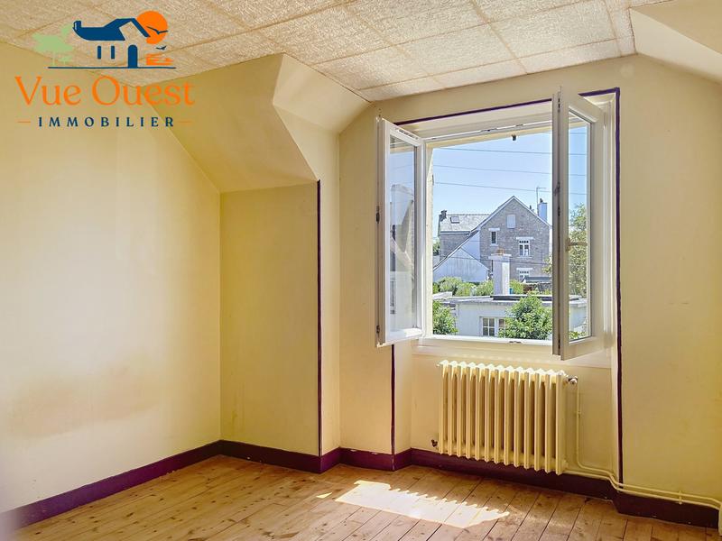 Maison - 99 m² - 4 pièces