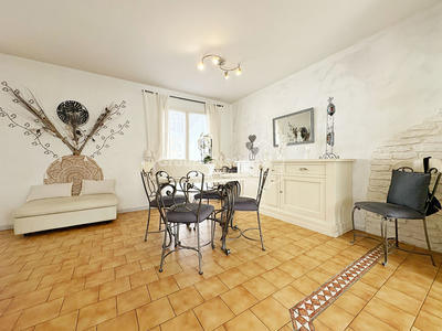 Maison - 85 m² - 4 pièces