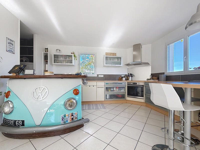 Maison - 152 m² - 6 pièces