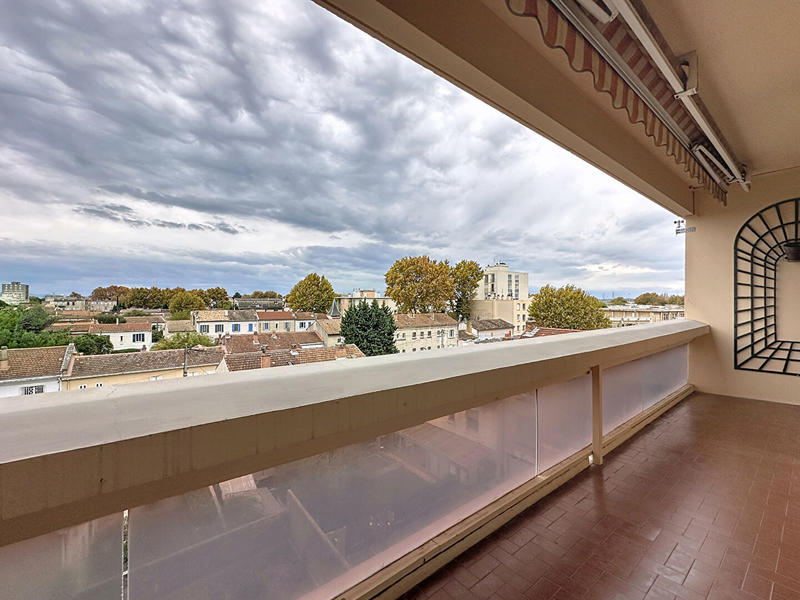 Appartement - 100 m² - 3 pièces