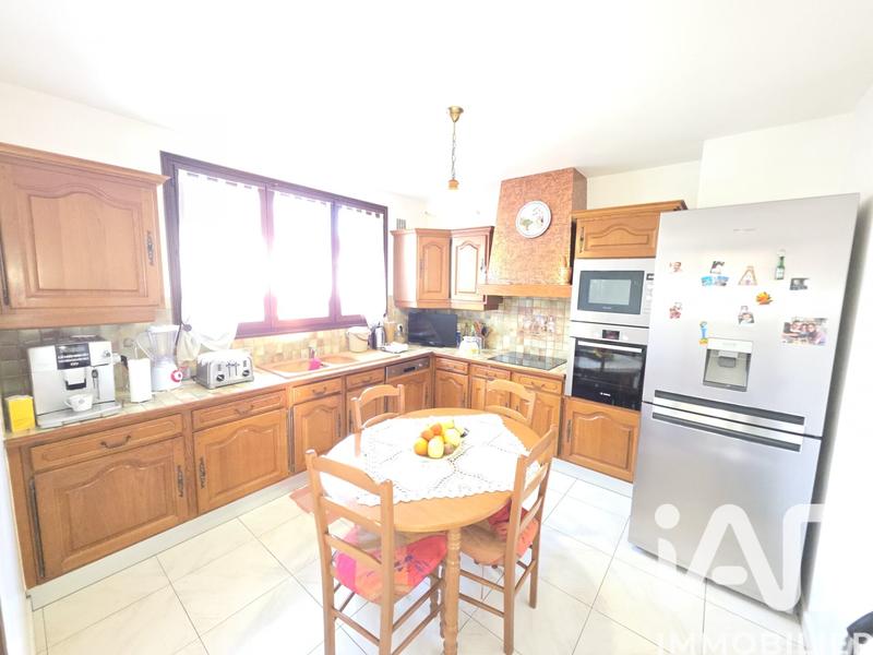 Maison - 136 m² - 6 pièces