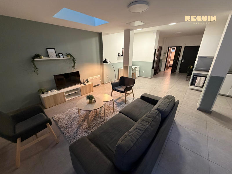 Appartement - 96 m² - 6 pièces