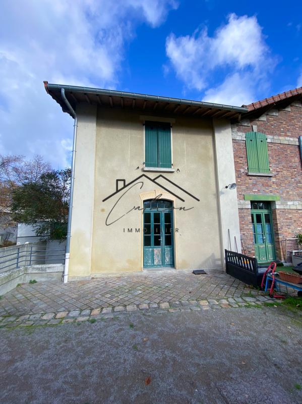 Maison - 92 m² - 4 pièces