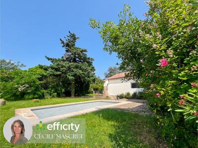 Maison - 182 m² - 7 pièces