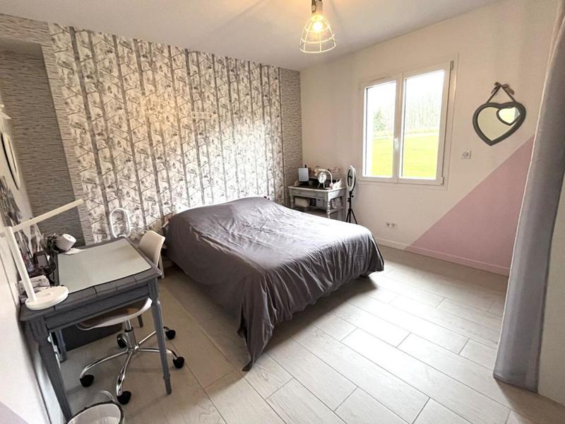 Maison - 200 m² - 10 pièces