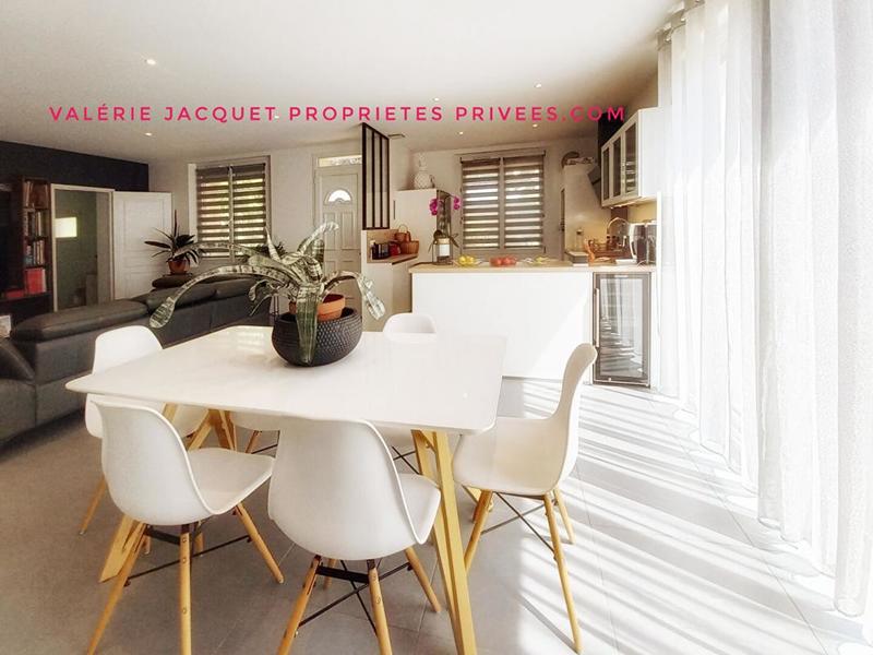 Maison - 105 m² - 4 pièces