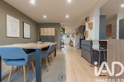 Duplex - 142 m² - 6 pièces