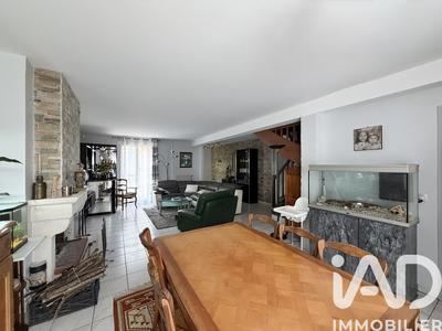 Maison - 140 m² - 6 pièces