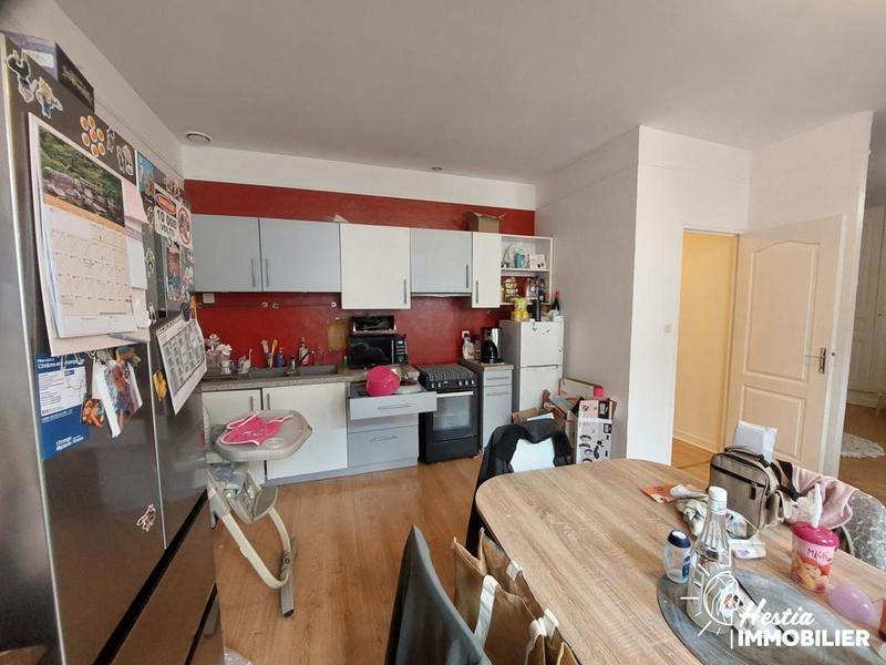 Appartement - 100 m² - 5 pièces