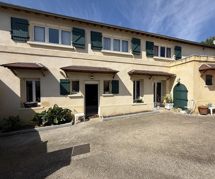 Maison - 129 m² - 6 pièces