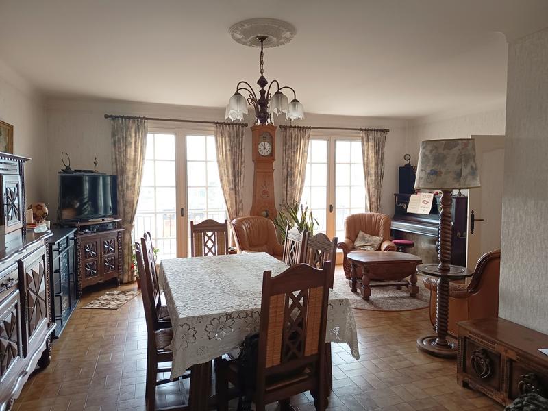 Maison ancienne - 167 m² - 5 pièces
