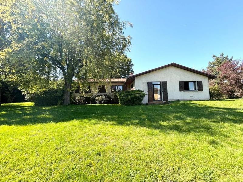 Maison - 171 m² - 7 pièces