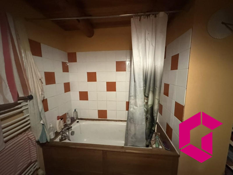 Ferme - 221 m² - 7 pièces