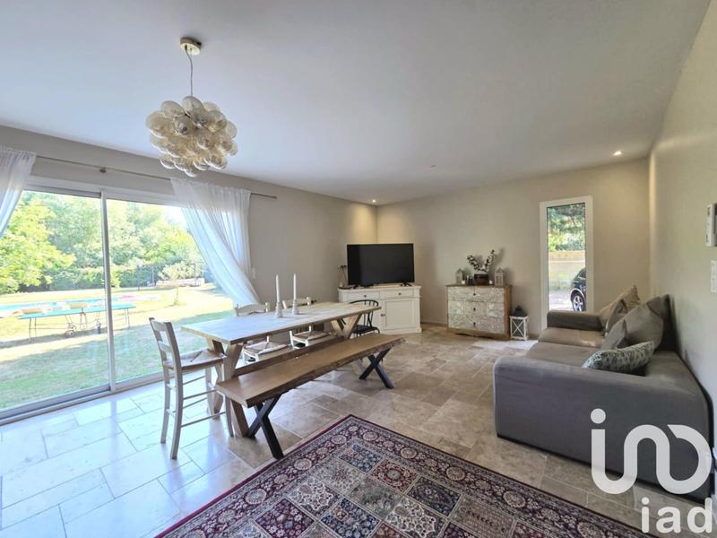 Maison - 185 m² - 7 pièces