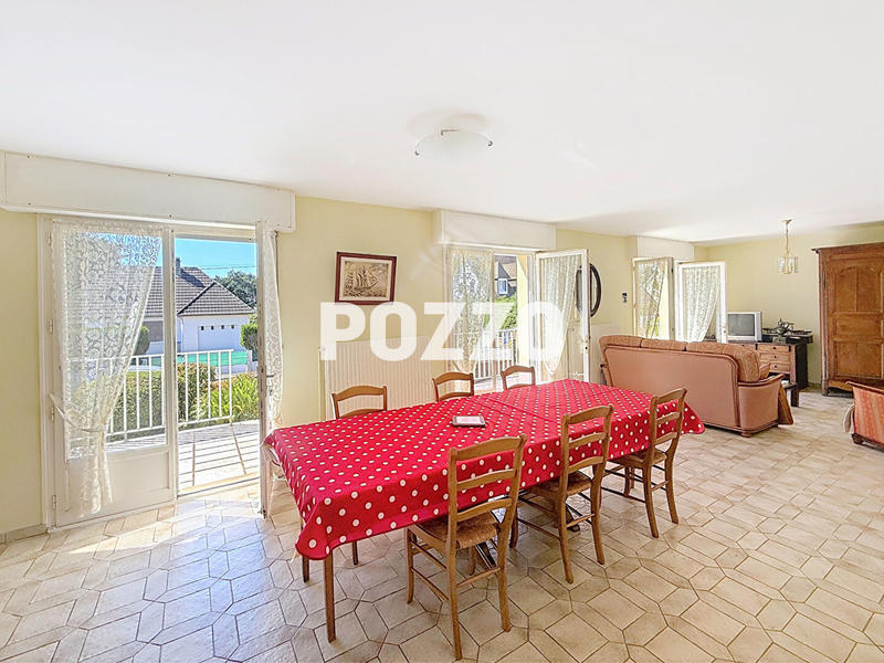 Maison - 128 m² - 7 pièces