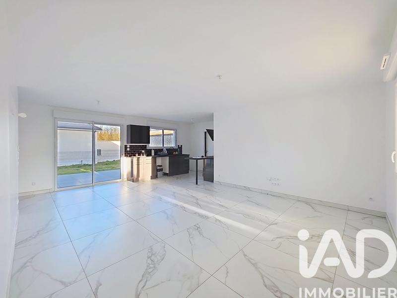 Maison - 96 m² - 5 pièces