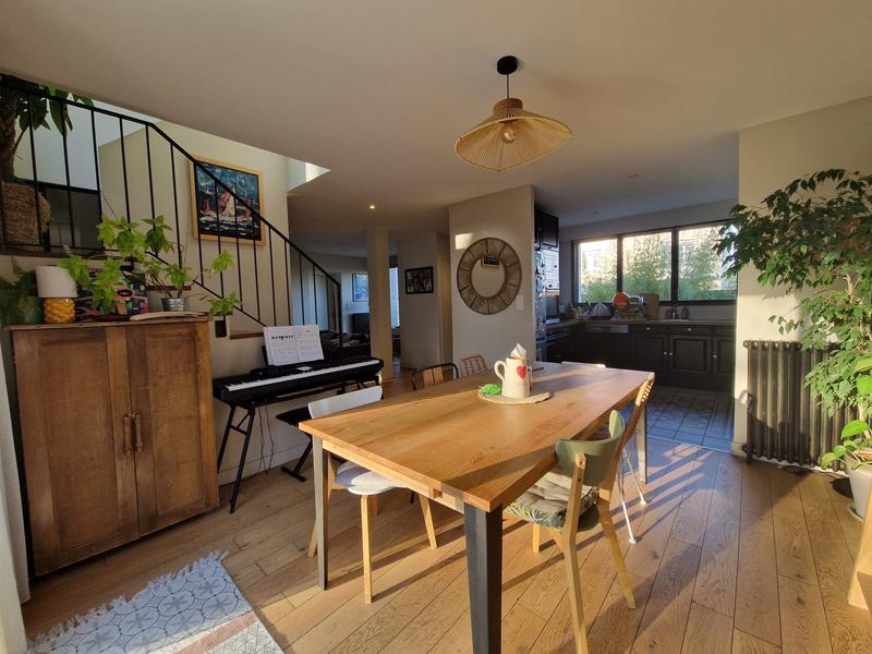 Maison - 135 m² - 6 pièces