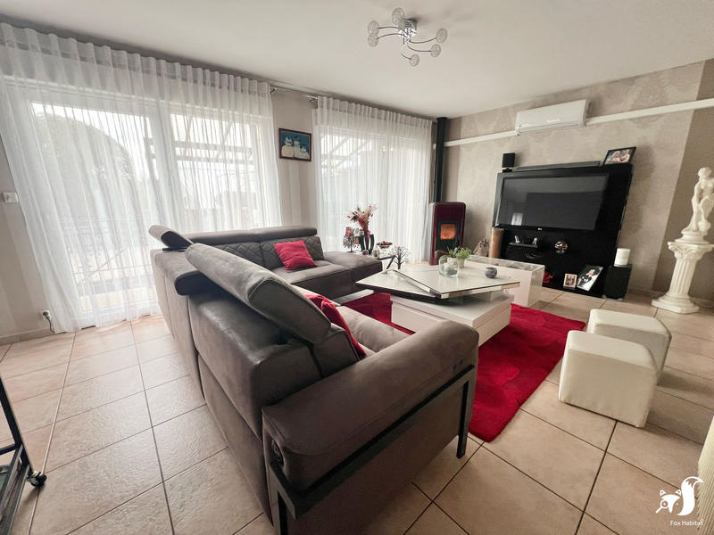 Maison - 177 m² - 6 pièces