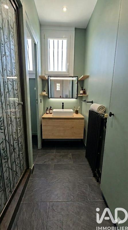 Maison - 99 m² - 5 pièces