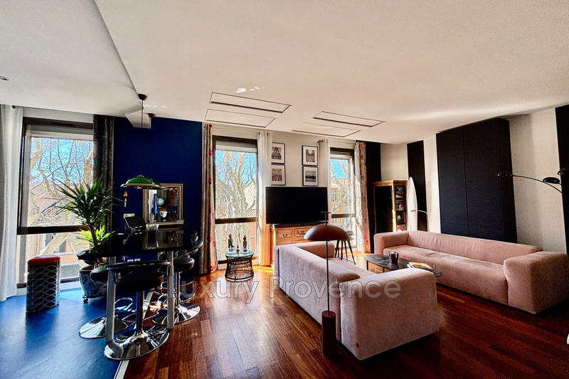 Appartement - 85 m² - 3 pièces