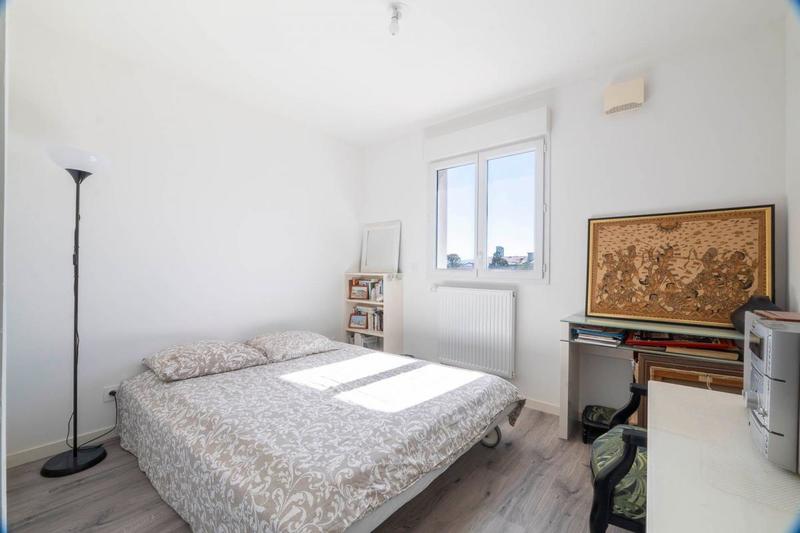 Appartement - 88 m² - 4 pièces