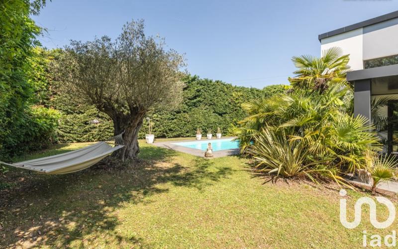 Maison de maîtres - 238 m² - 5 pièces