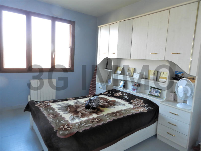 Maison - 204 m² - 10 pièces