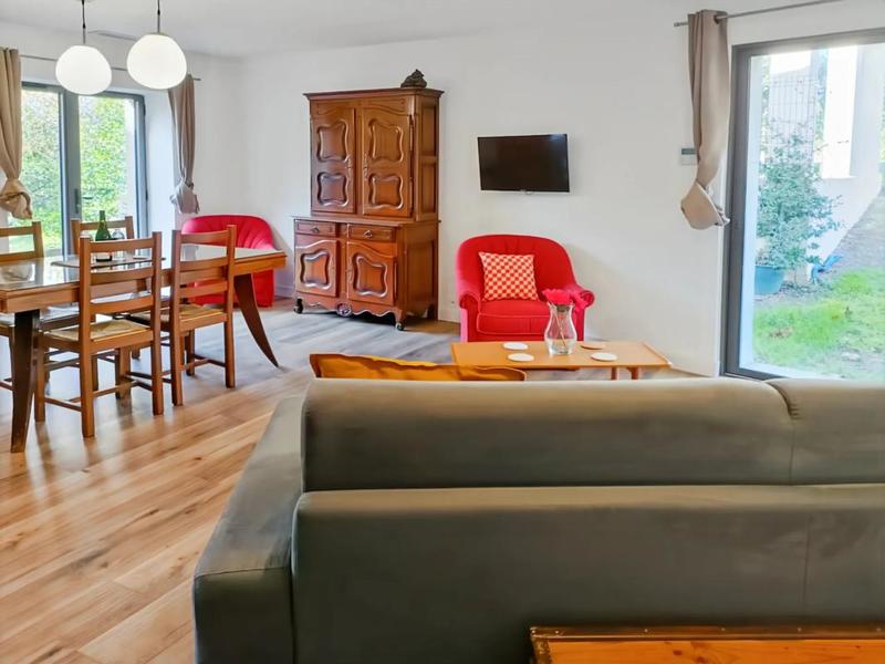 Maison - 400 m² - 15 pièces