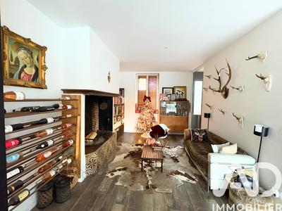 Maison - 200 m² - 7 pièces