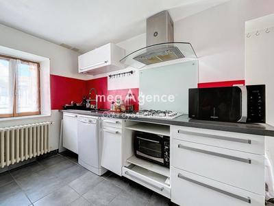 Maison - 64 m² - 4 pièces