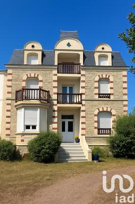 Maison - 185 m² - 10 pièces