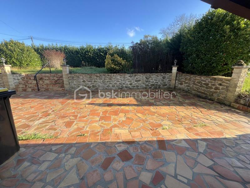 Demeure - 175 m² - 6 pièces