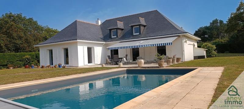 Villa - 229 m² - 7 pièces