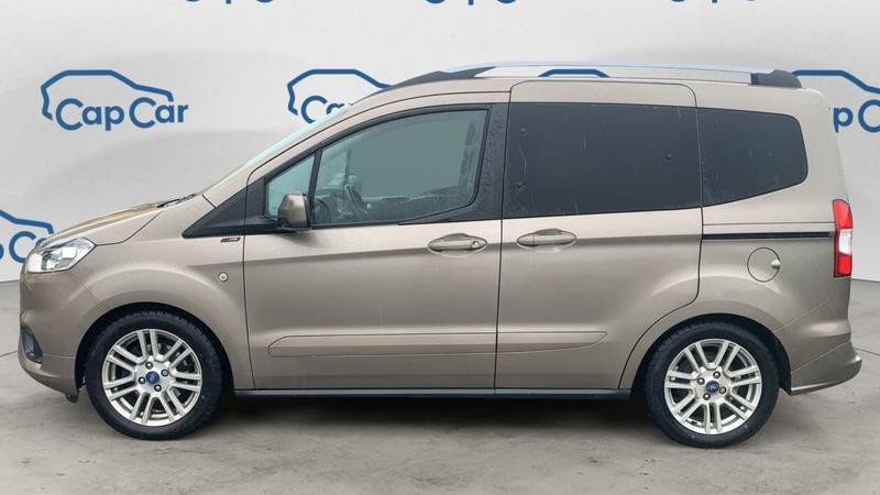 Ford Tourneo Courier 1.5 TDCi 100 Titanium