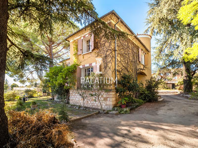 Maison ancienne - 220 m² - 7 pièces