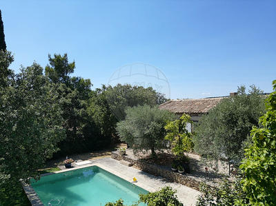 Maison - 102 m² - 6 pièces