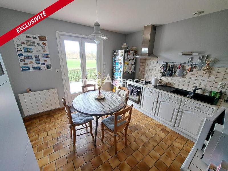 Maison - 90 m² - 4 pièces