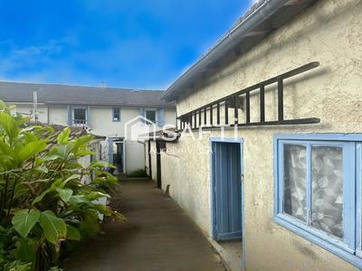 Maison - 105 m² - 5 pièces