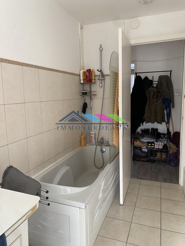 Appartement - 87 m² - 3 pièces