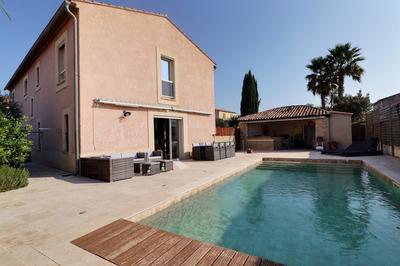 Maison - 200 m² - 5 pièces