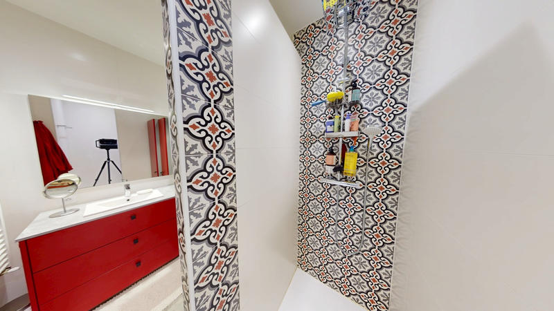 Appartement - 99 m² - 4 pièces