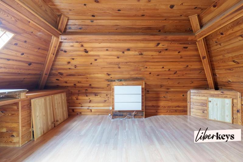 Maison - 157 m² - 7 pièces